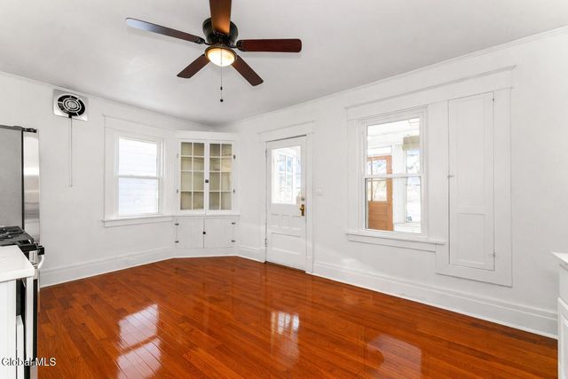 40 Brunswick Road, Troy, NY 12180