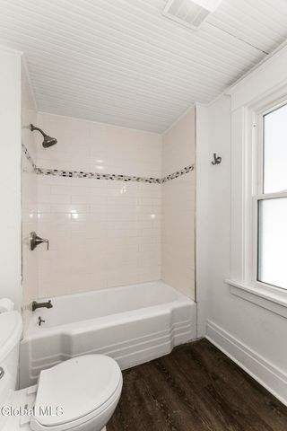 40 Brunswick Road, Troy, NY 12180