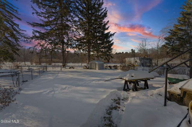 40 Brunswick Road, Troy, NY 12180