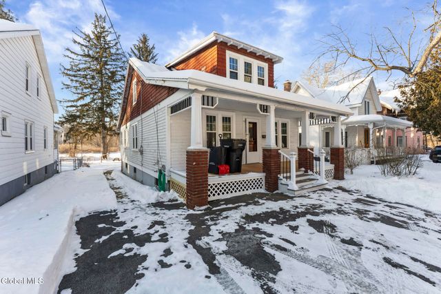 40 Brunswick Road, Troy, NY 12180