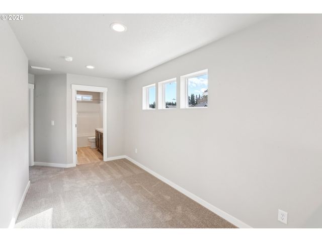 1557 N Millican Creek St, Lafayette, OR 97127