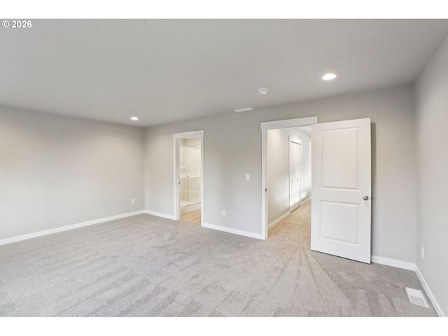 1557 N Millican Creek St, Lafayette, OR 97127