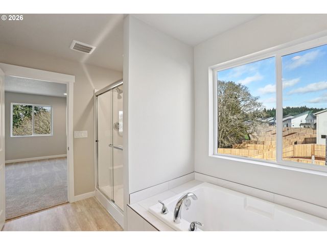 1557 N Millican Creek St, Lafayette, OR 97127