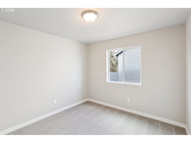 1557 N Millican Creek St, Lafayette, OR 97127