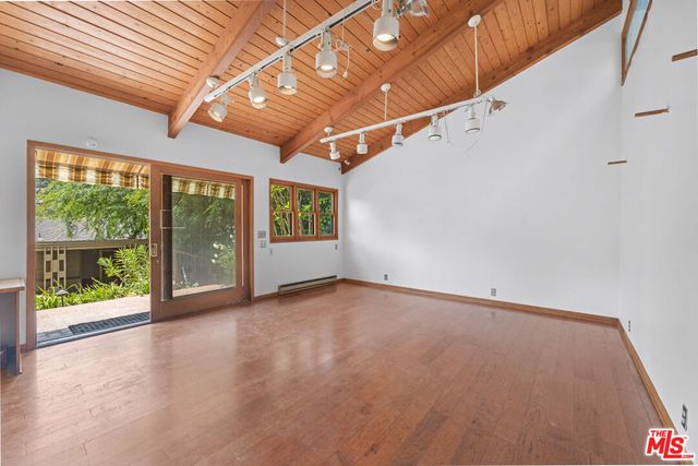 11623 Canton Place, Studio City, CA 91604