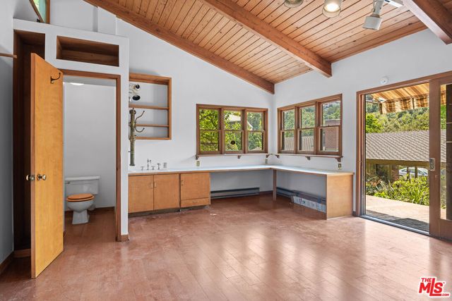 11623 Canton Place, Studio City, CA 91604