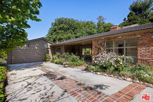 11623 Canton Place, Studio City, CA 91604