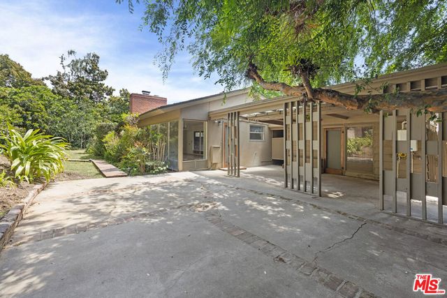 11623 Canton Place, Studio City, CA 91604