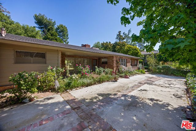 11623 Canton Place, Studio City, CA 91604