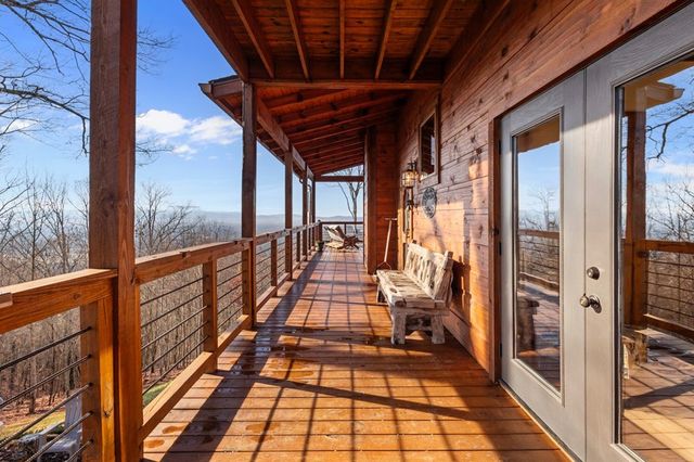 729 Wilderness Creek Way, Murphy, NC 28906