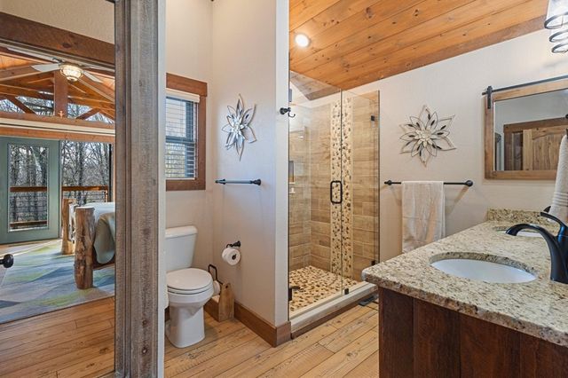 729 Wilderness Creek Way, Murphy, NC 28906