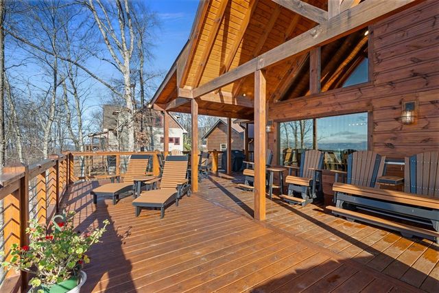 729 Wilderness Creek Way, Murphy, NC 28906