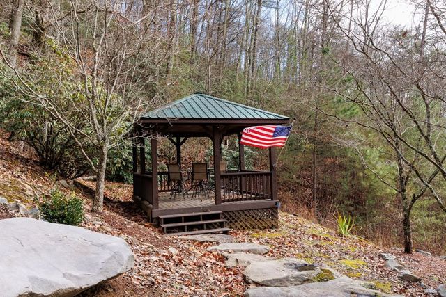 729 Wilderness Creek Way, Murphy, NC 28906