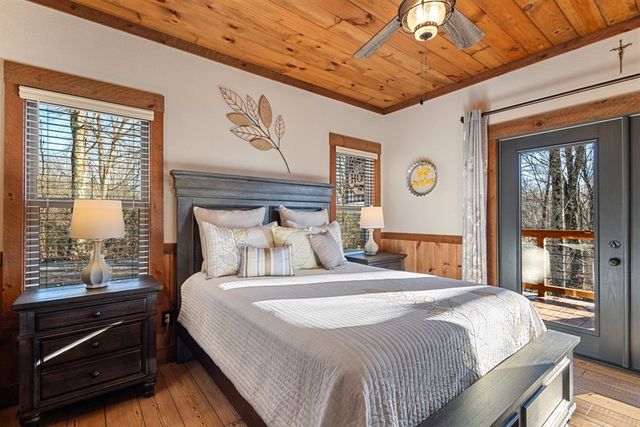 729 Wilderness Creek Way, Murphy, NC 28906