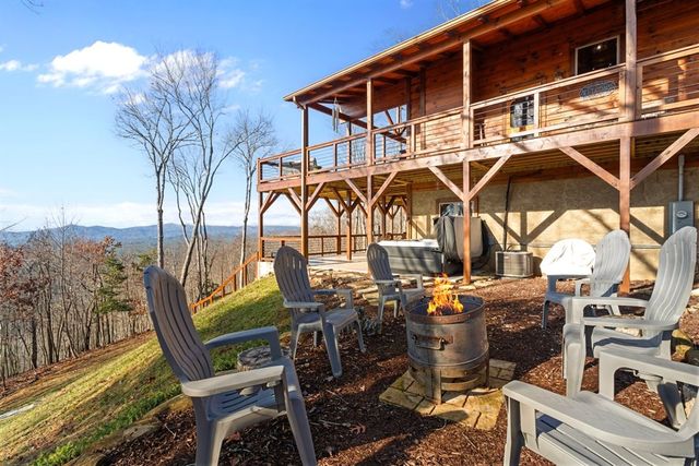 729 Wilderness Creek Way, Murphy, NC 28906