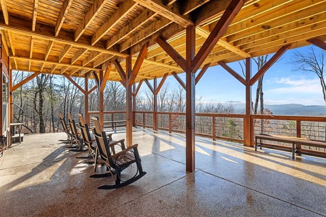 729 Wilderness Creek Way, Murphy, NC 28906