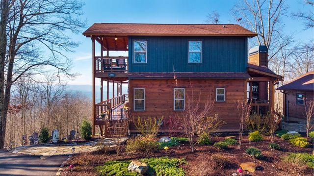729 Wilderness Creek Way, Murphy, NC 28906