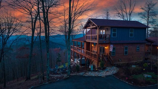 729 Wilderness Creek Way, Murphy, NC 28906