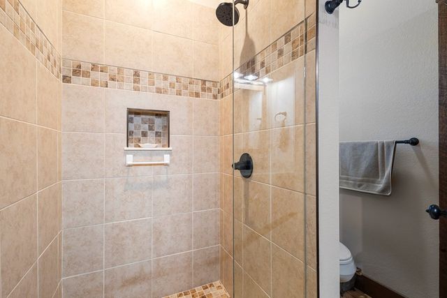 729 Wilderness Creek Way, Murphy, NC 28906