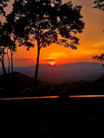 729 Wilderness Creek Way, Murphy, NC 28906