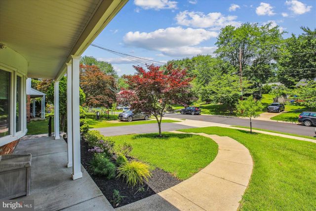 11715 STONINGTON PL, Silver Spring, MD 20902