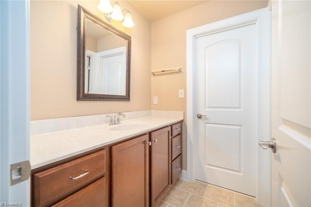 204 Jordan Ridge Way, Jamestown, NC 27282