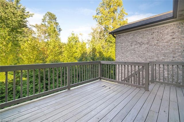 204 Jordan Ridge Way, Jamestown, NC 27282