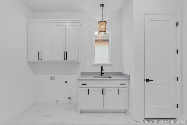 1228 N 72nd Street, Broken Arrow, OK 74014