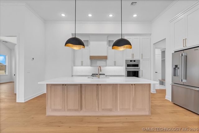 1228 N 72nd Street, Broken Arrow, OK 74014