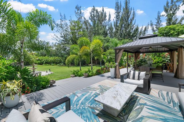 14800 April Drive, Loxahatchee Groves, FL 33470
