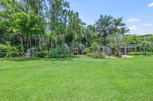 14800 April Drive, Loxahatchee Groves, FL 33470