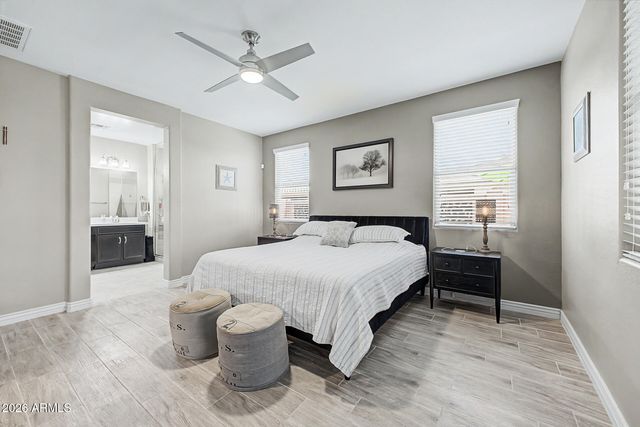 10421 E DURANT Drive, Mesa, AZ 85212