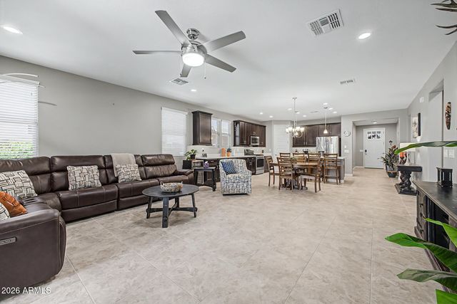 10421 E DURANT Drive, Mesa, AZ 85212