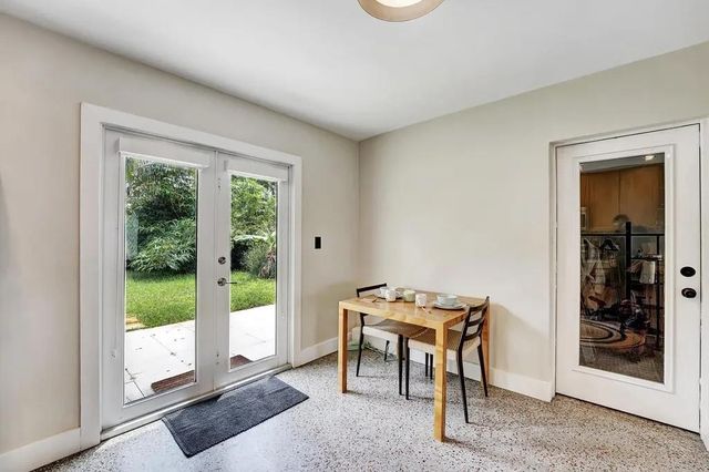 820 NE 17th Street, Fort Lauderdale, FL 33305