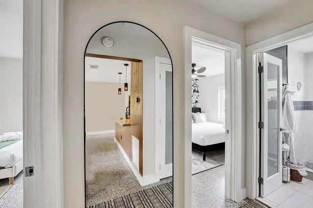 820 NE 17th Street, Fort Lauderdale, FL 33305