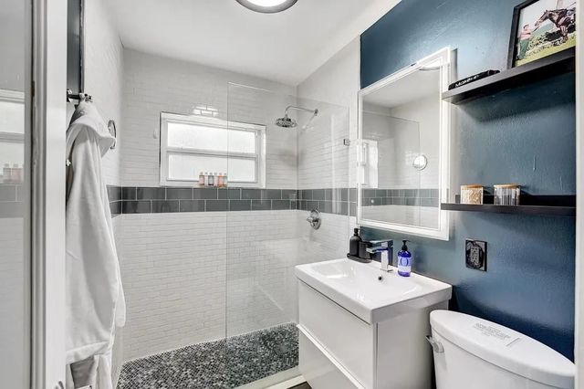 820 NE 17th Street, Fort Lauderdale, FL 33305