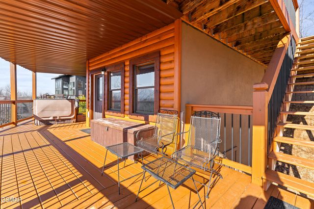 829 Red Fox Trl, Gatlinburg, TN 37738