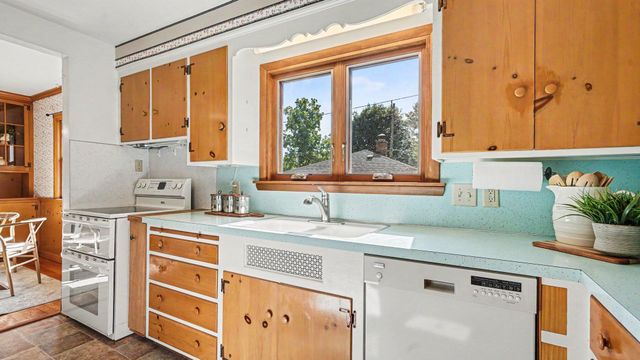 130 Worden Avenue, Ann Arbor, MI 48103