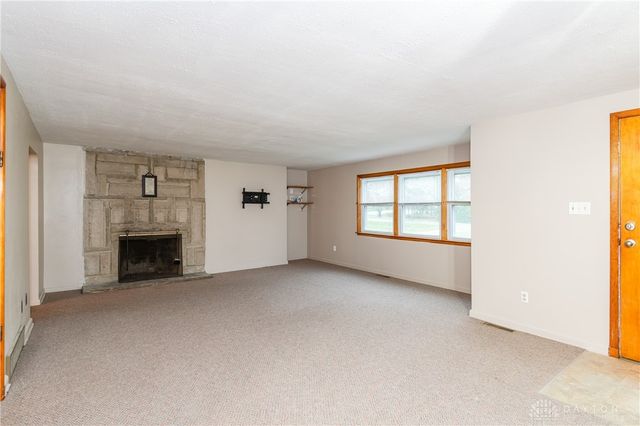 7811 Peters Pike, Butler Twp, OH 45414