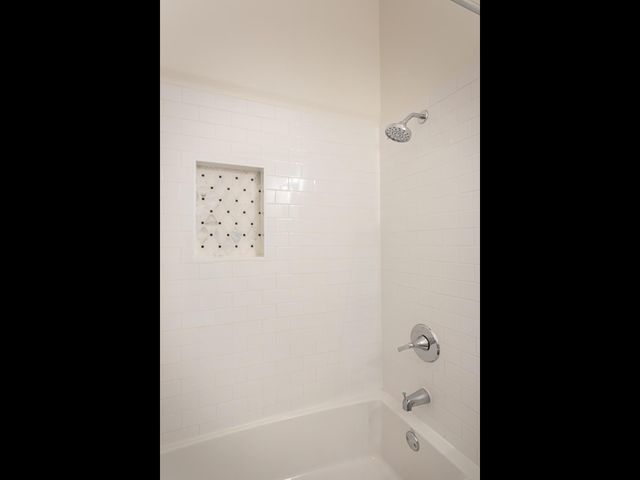 1404 Norwalk LN 212, Austin, TX 78703