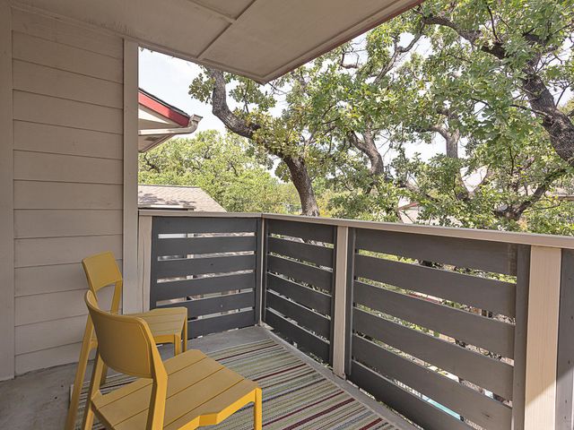 1404 Norwalk LN 212, Austin, TX 78703