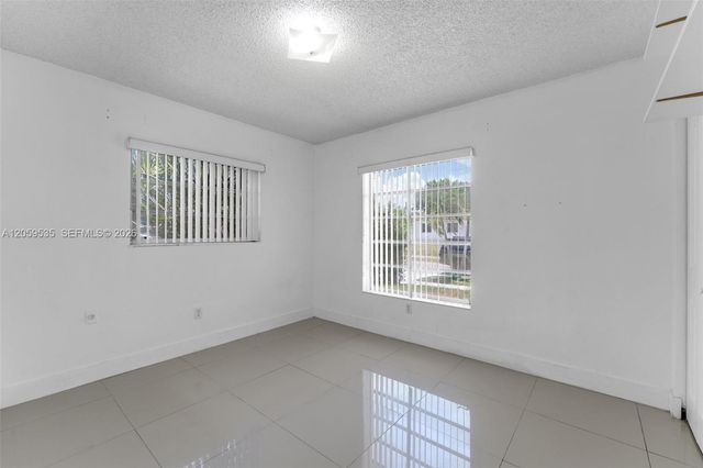 15543 SW 107th Ct, Miami, FL 33157