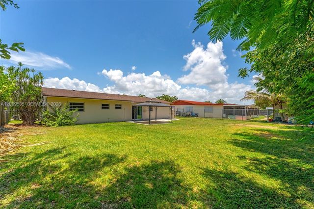 15543 SW 107th Ct, Miami, FL 33157