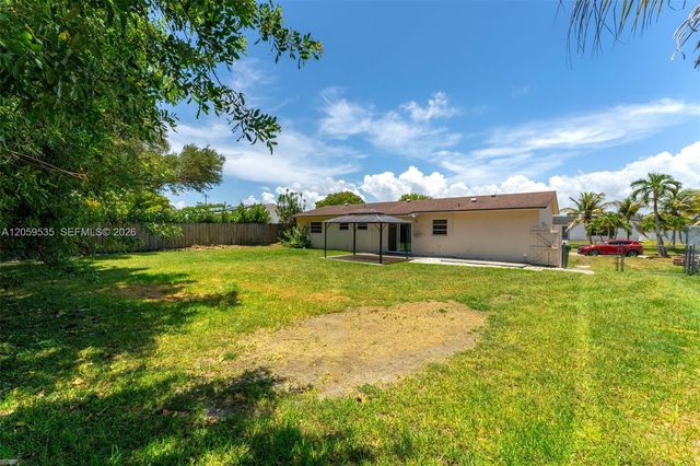 15543 SW 107th Ct, Miami, FL 33157