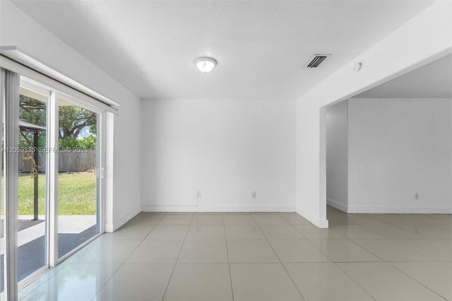 15543 SW 107th Ct, Miami, FL 33157