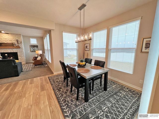 6610 S 200th Avenue, Omaha, NE 68135