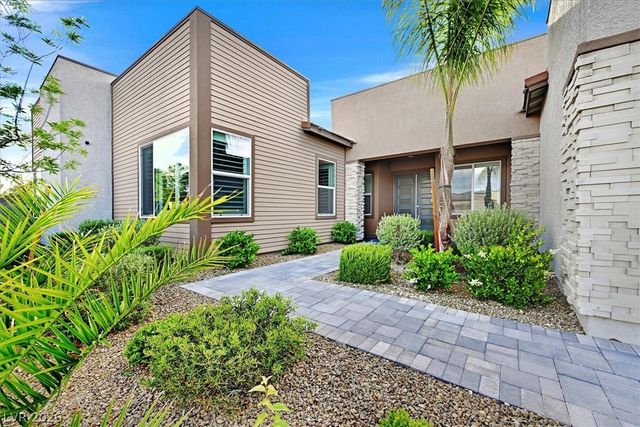 2689 Pioneer Estates Court, Las Vegas, NV 89117
