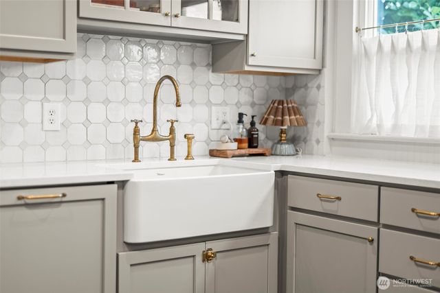 5022 N 26th Street, Tacoma, WA 98407