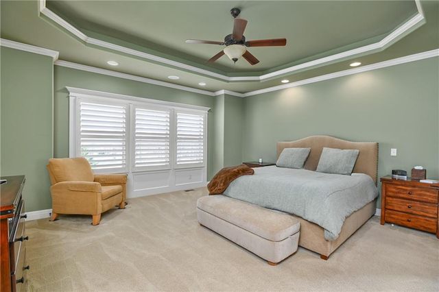 15721 Ballentine Street, Overland Park, KS 66221