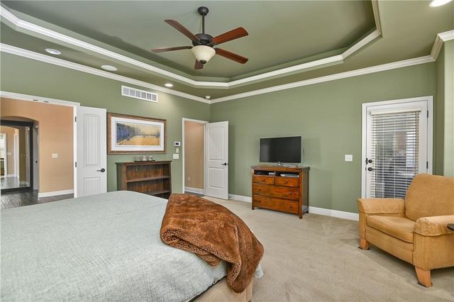 15721 Ballentine Street, Overland Park, KS 66221